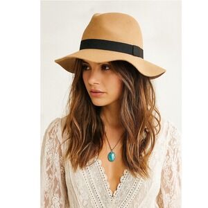 The Hatter Company Tan Felt Fedora‎ Hat Style 18037 Wool Felt Trilby
